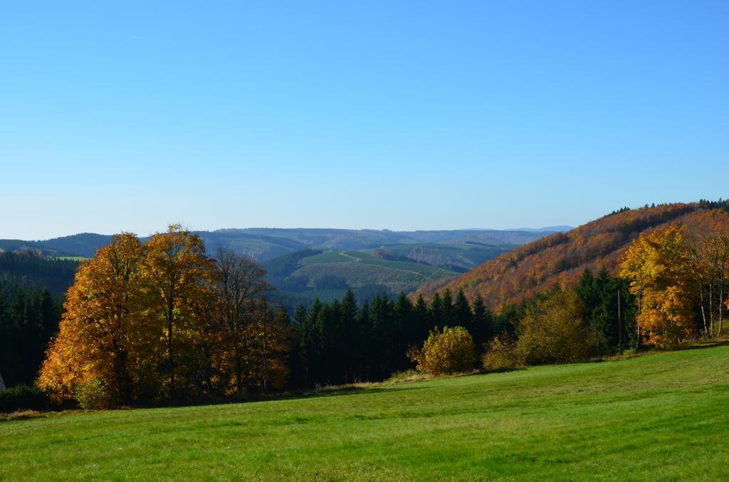Berggasthof Zur Glocke Winterberg Bagian luar foto
